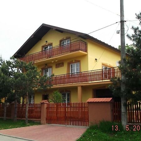 B & B Leliwa Tarnów Buitenkant foto